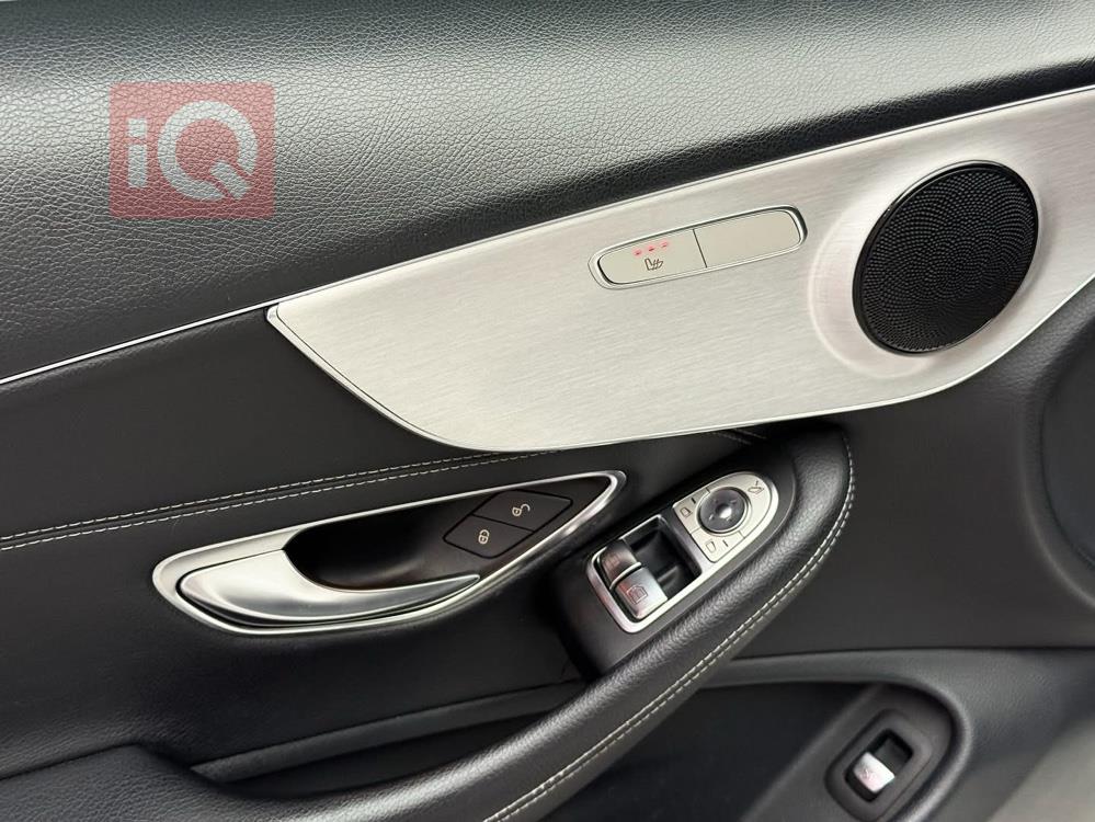 مرسيدس بنز C-Class